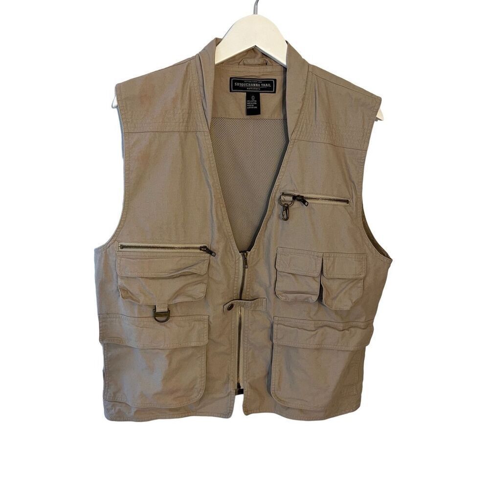 Susquehanna Trail tan hunting/fishing vest - L